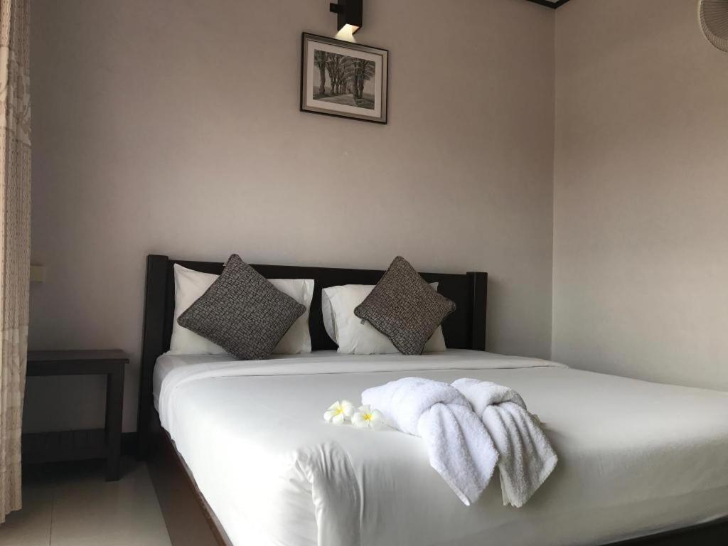 Phou Ang Kham 2 Hotel Ванг-Виенг Экстерьер фото